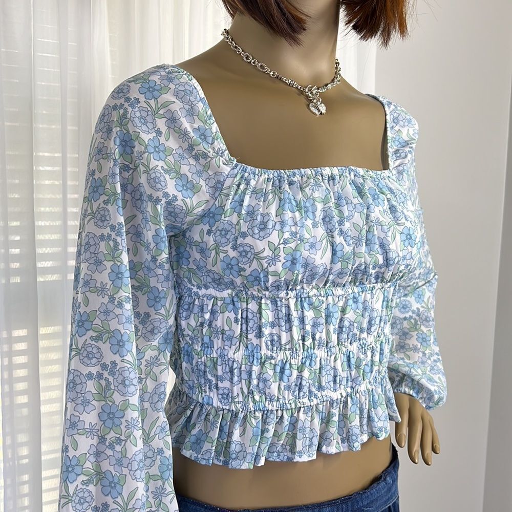 Hollister Floral Smocked Crop Top XXS